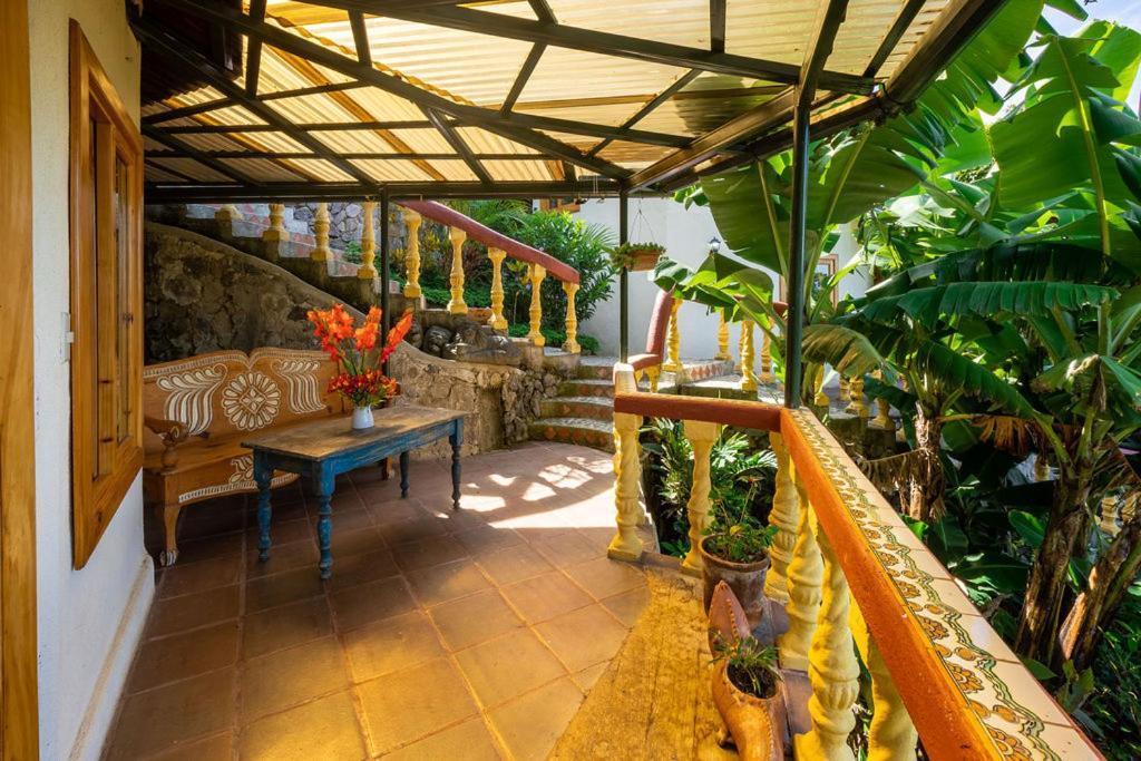 Jenna'S River Bed And Breakfast Jucanya Exterior photo