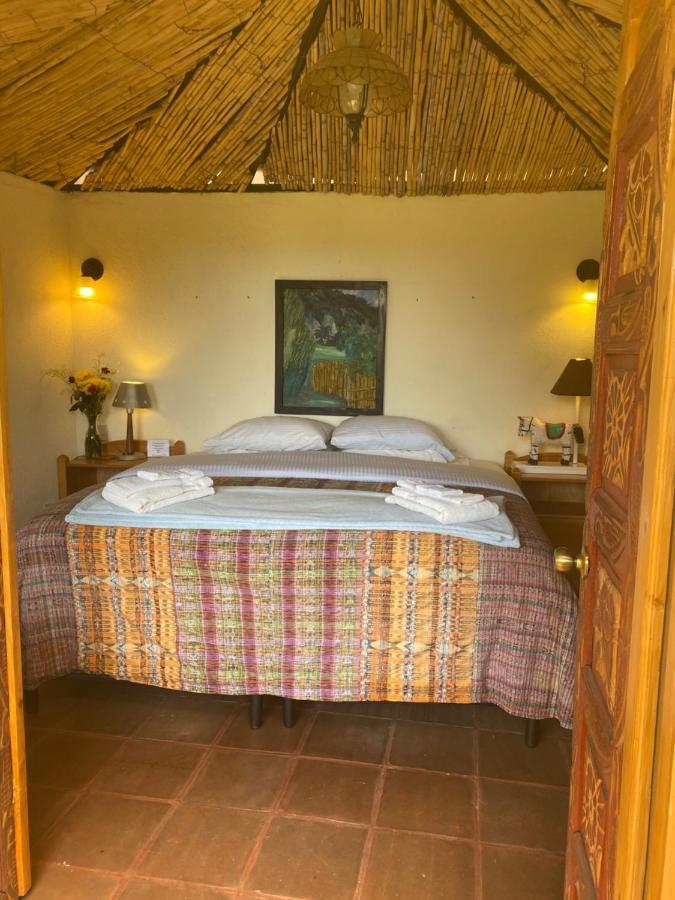 Jenna'S River Bed And Breakfast Jucanya Exterior photo